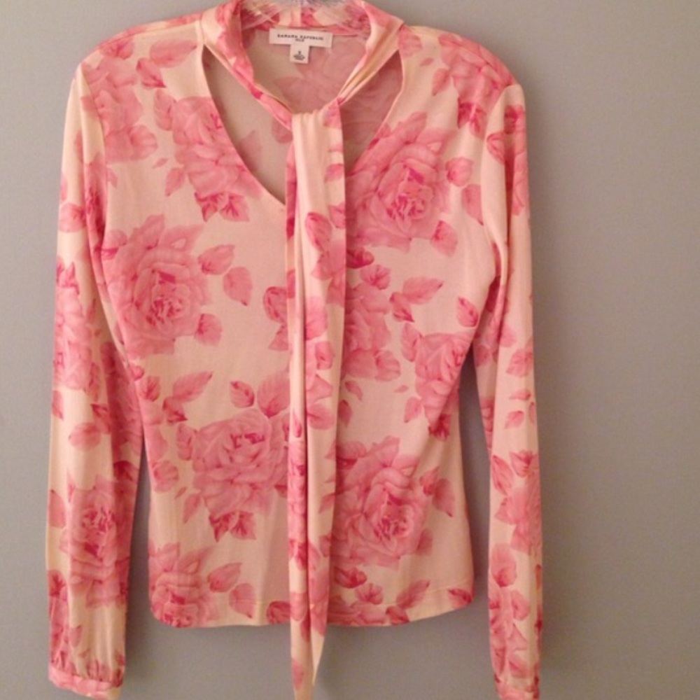 Banana Republic 💯 Silk Floral Top